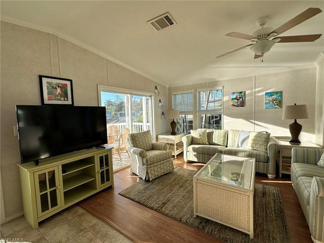 1197 Diamond Lake CIR, Naples, FL 34114