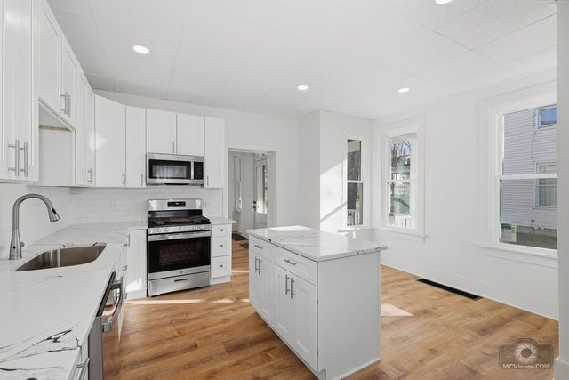 1009 Paul Street, Ottawa, IL 61350