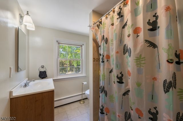 40 John St, Cranford Twp., NJ 07016