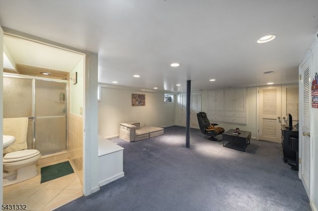 40 John St, Cranford Twp., NJ 07016