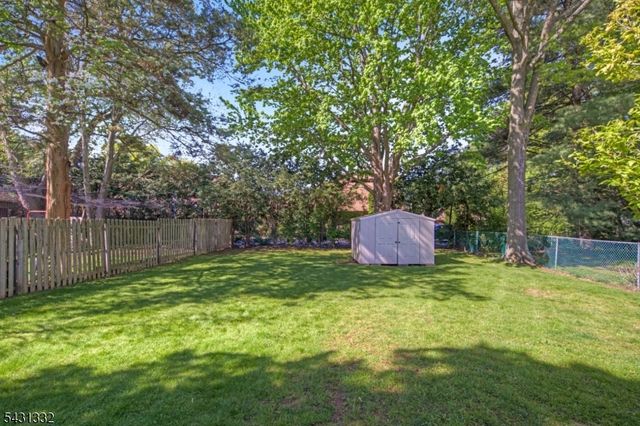 40 John St, Cranford Twp., NJ 07016