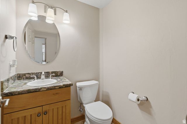 720 E MEADOW LN, Washington, UT 84780