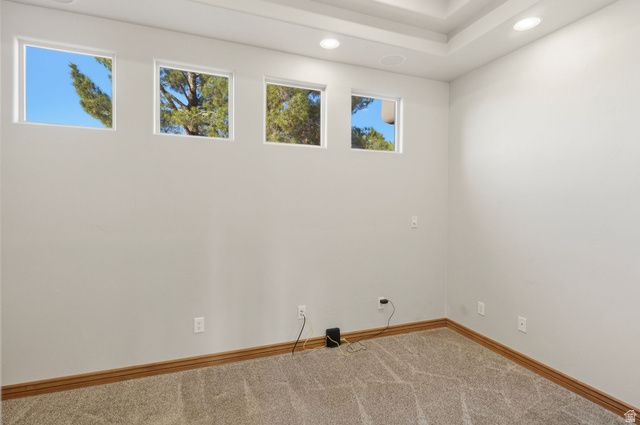 720 E MEADOW LN, Washington, UT 84780