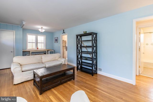 3014 PLYERS MILL RD, Kensington, MD 20895