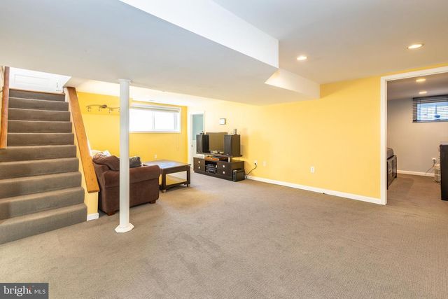 3014 PLYERS MILL RD, Kensington, MD 20895