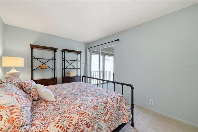 2060 MARILYN STREET 211, Clearwater, FL 33765