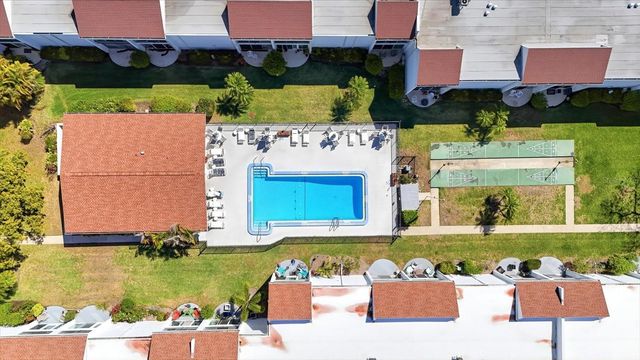 2060 MARILYN STREET 211, Clearwater, FL 33765