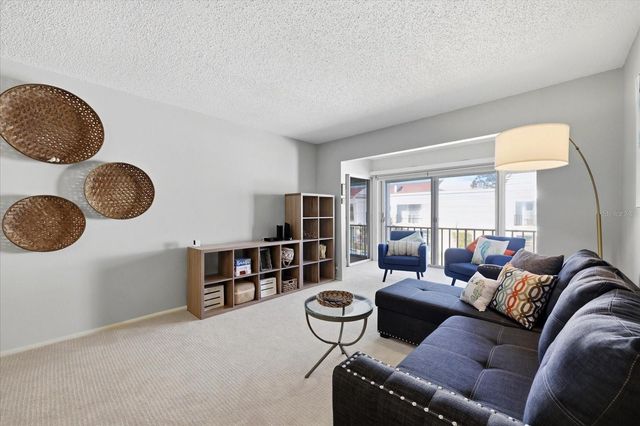 2060 MARILYN STREET 211, Clearwater, FL 33765