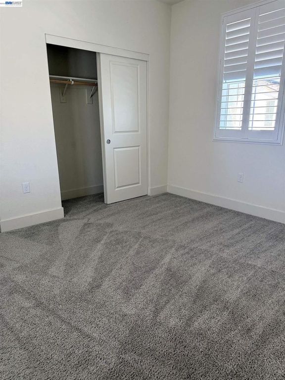 Image 11 of property listing at 18005 reunion ct, Lathrop, CA 95330