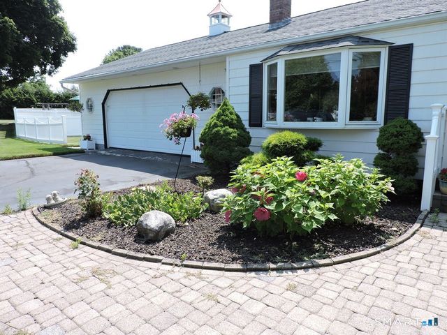 52 Pine Knob Drive, South Windsor, CT 06074