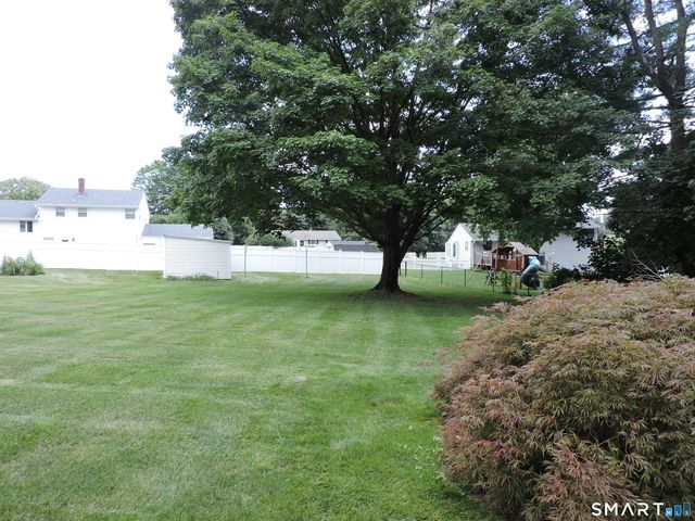 52 Pine Knob Drive, South Windsor, CT 06074