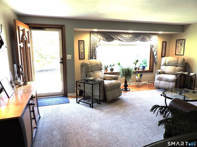 52 Pine Knob Drive, South Windsor, CT 06074