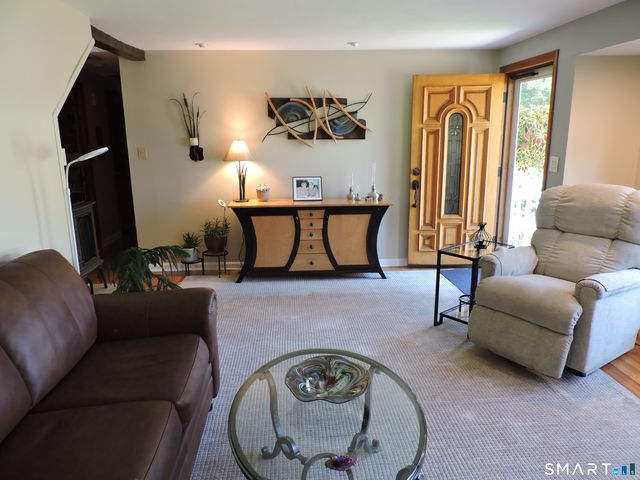 52 Pine Knob Drive, South Windsor, CT 06074