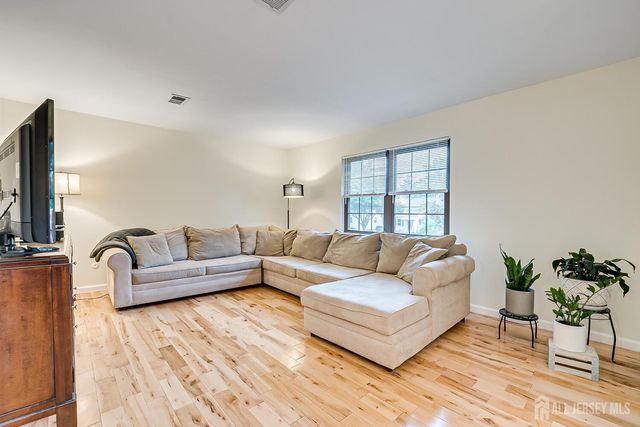 30 Prospect Street, Metuchen, NJ 08840