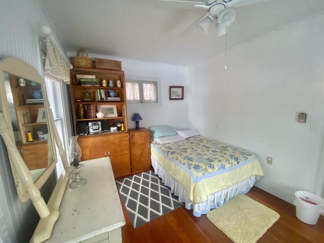 1201 Bailey Street, Beulah, MI 49616