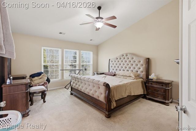 26625 Kirkway Circle, Woodhaven, MI 48183