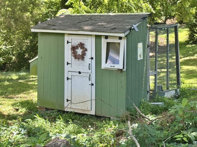 5502 W Shady Trl, Old Hickory, TN 37138