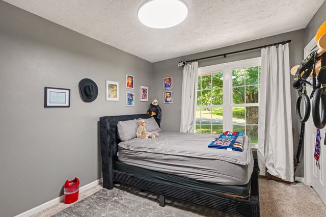 5502 W Shady Trl, Old Hickory, TN 37138