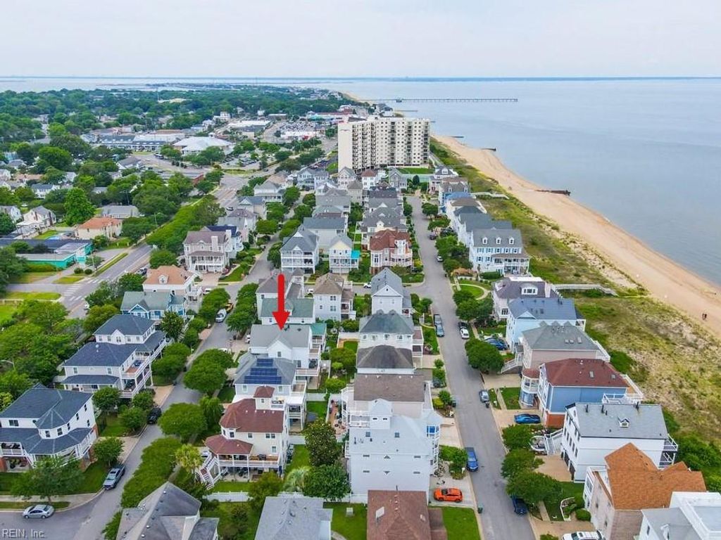 410 Pinewell DR, Norfolk, VA 23503