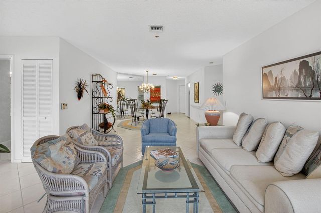 5153 Floria Drive M, Boynton Beach, FL 33437