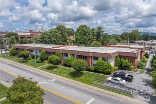 427 6th Avenue W B-12, Hendersonville, NC 28739