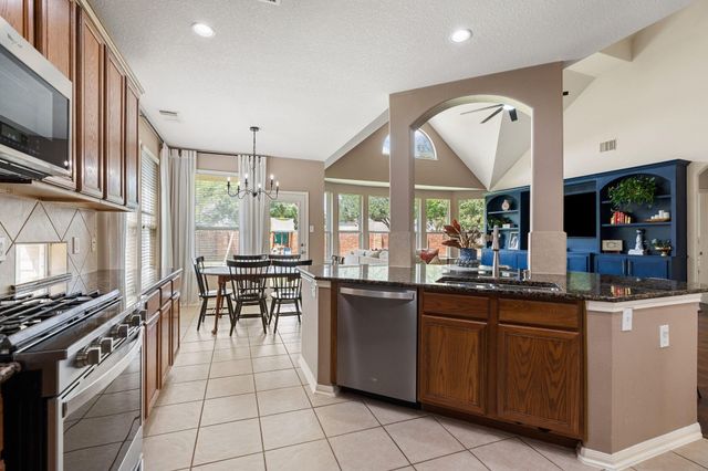8027 Golden Harbor, Missouri City, TX 77459