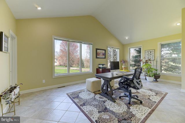206 VAN ZANDT RD, Skillman, NJ 08558