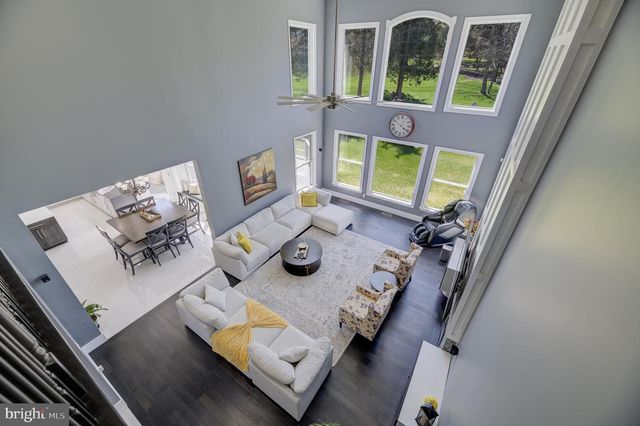 206 VAN ZANDT RD, Skillman, NJ 08558