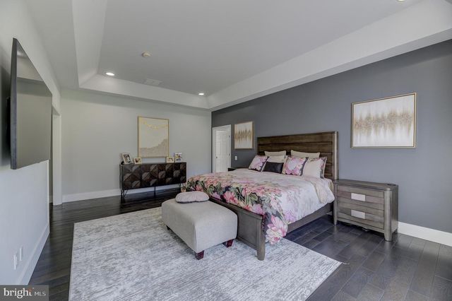 206 VAN ZANDT RD, Skillman, NJ 08558