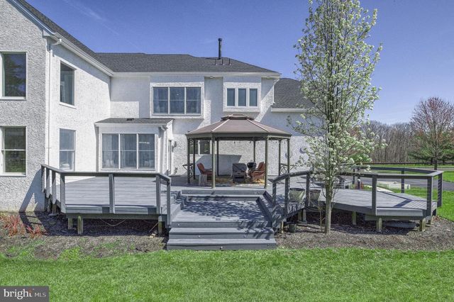206 VAN ZANDT RD, Skillman, NJ 08558