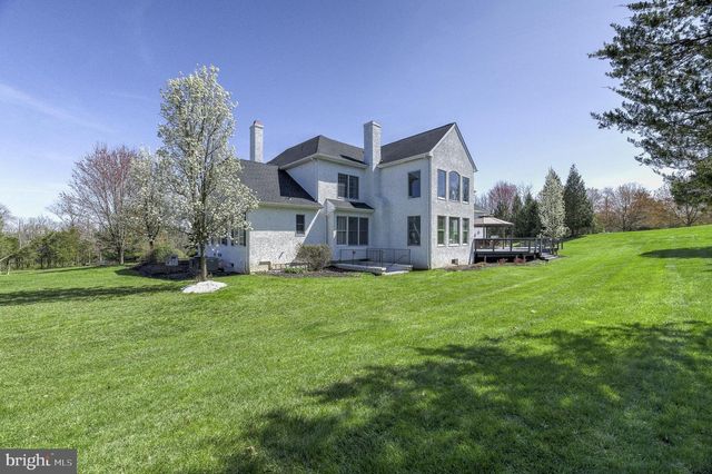 206 VAN ZANDT RD, Skillman, NJ 08558