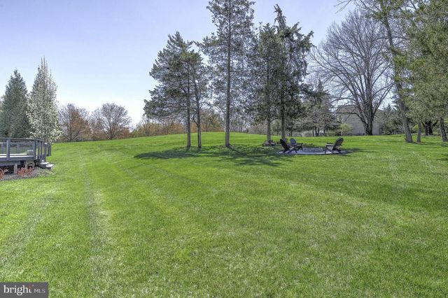 206 VAN ZANDT RD, Skillman, NJ 08558