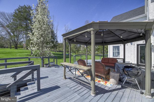 206 VAN ZANDT RD, Skillman, NJ 08558