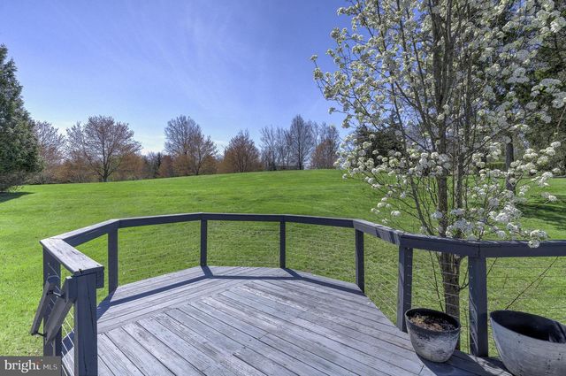 206 VAN ZANDT RD, Skillman, NJ 08558