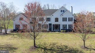 206 VAN ZANDT RD, Skillman, NJ 08558