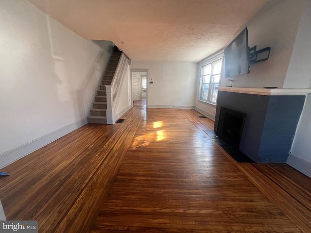 1032 QUEEN ST, Pottstown, PA 19464