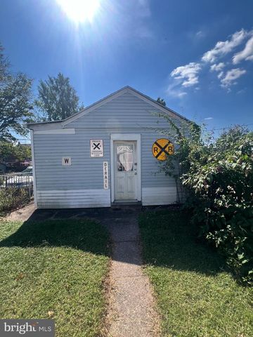 1032 QUEEN ST, Pottstown, PA 19464
