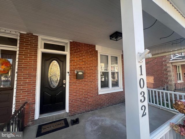 1032 QUEEN ST, Pottstown, PA 19464