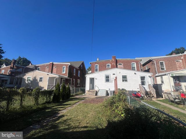 1032 QUEEN ST, Pottstown, PA 19464