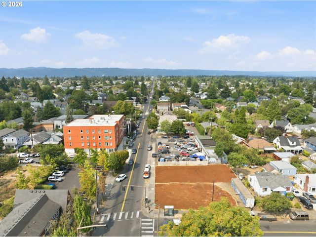 1455 Ne KILLINGSWORTH St, Portland, OR 97211