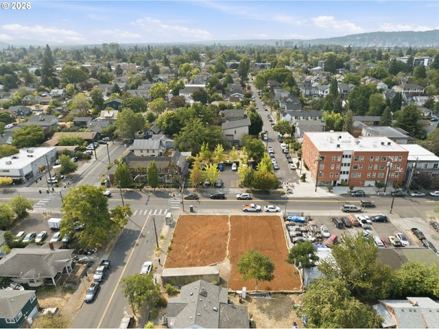 1455 Ne KILLINGSWORTH St, Portland, OR 97211