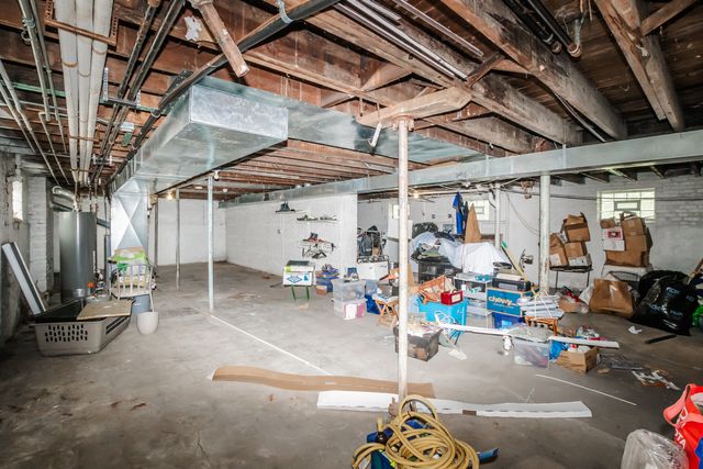 11127 S Homewood Avenue, Chicago, IL 60643