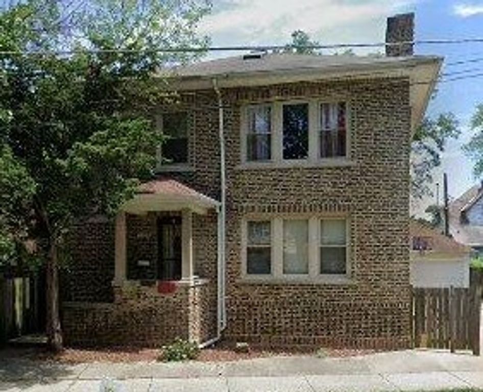 11127 S Homewood Avenue, Chicago, IL 60643