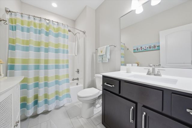 14652 Greystone Drive, Dyer, IN 46311