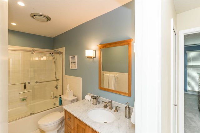 319 Swans Wharf Row, Newport, RI 02840