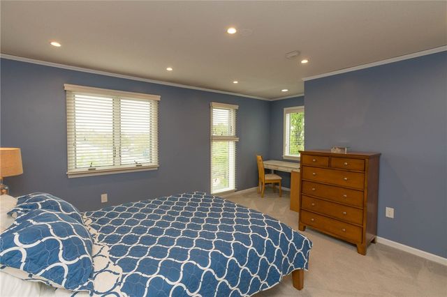 319 Swans Wharf Row, Newport, RI 02840