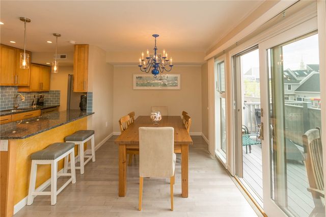 319 Swans Wharf Row, Newport, RI 02840