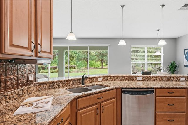 202 VICTORIA TRAILS BOULEVARD, Deland, FL 32724