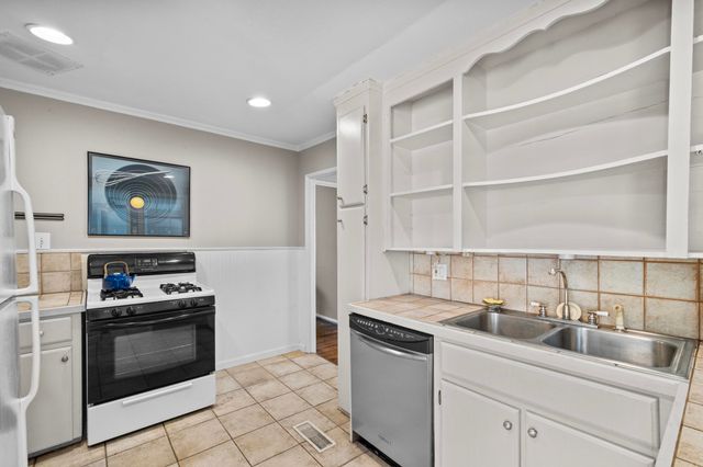 112 Sheridan Road, North Little Rock, AR 72116