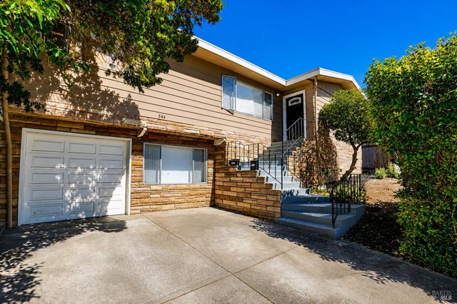 544 N Camino Alto, Vallejo, CA 94590